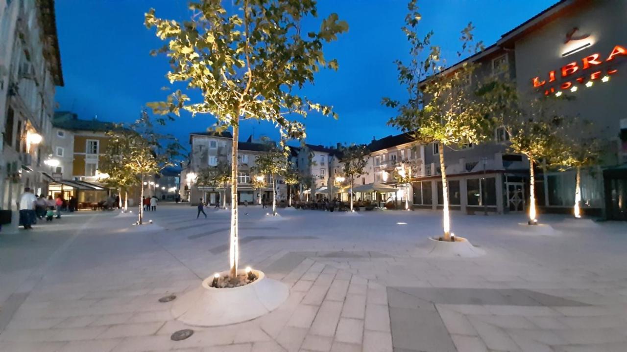 Apartman Pio Senj  Exteriör bild