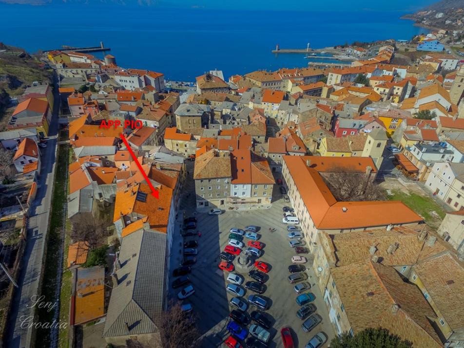 Apartman Pio Senj  Exteriör bild