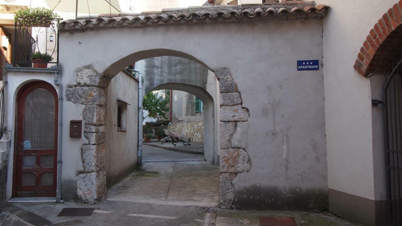 Apartman Pio Senj  Exteriör bild