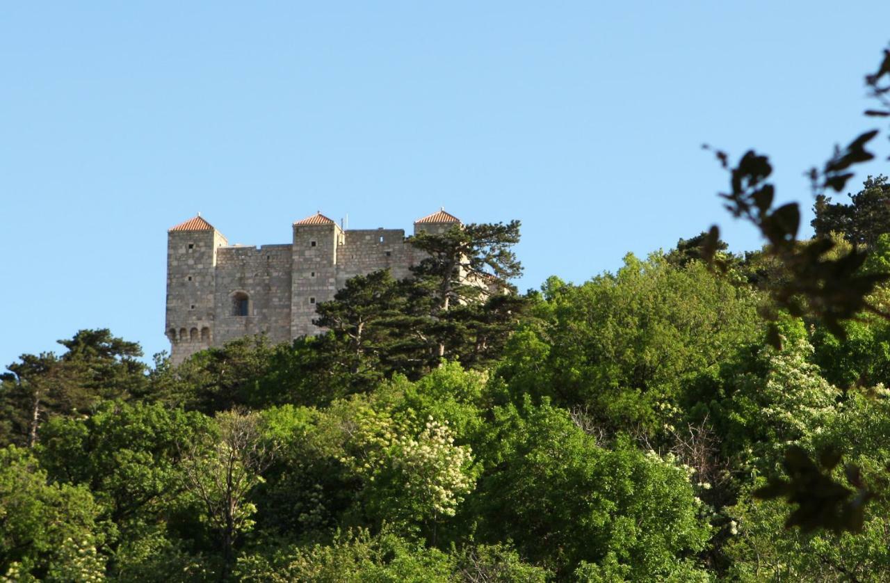 Apartman Pio Senj  Exteriör bild