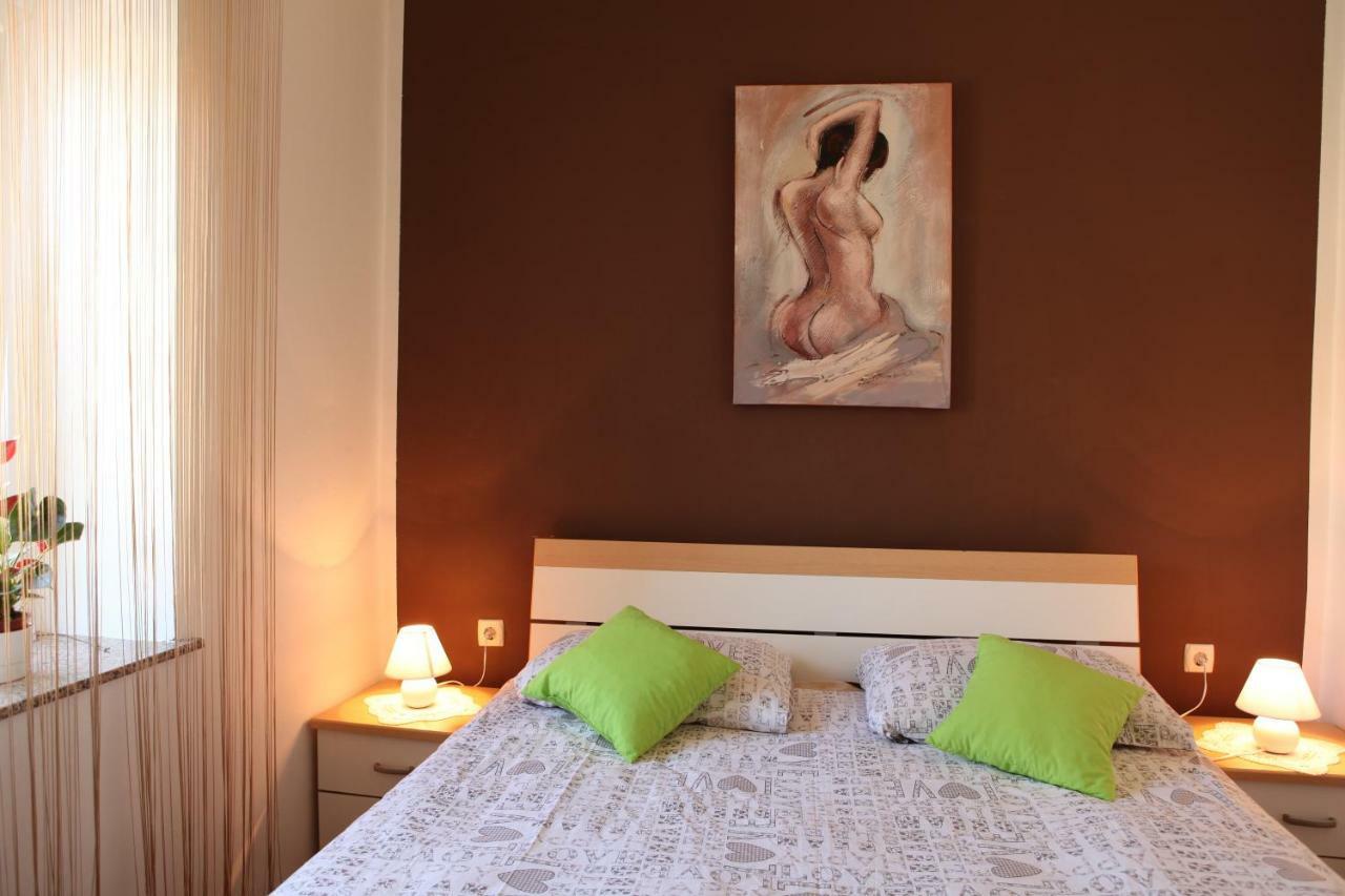 Apartman Pio Senj  Exteriör bild